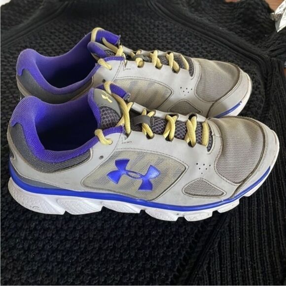 7.5 Under Armour Charged Commit gray & purple athletic tennis shoes - Picture 3 of 7